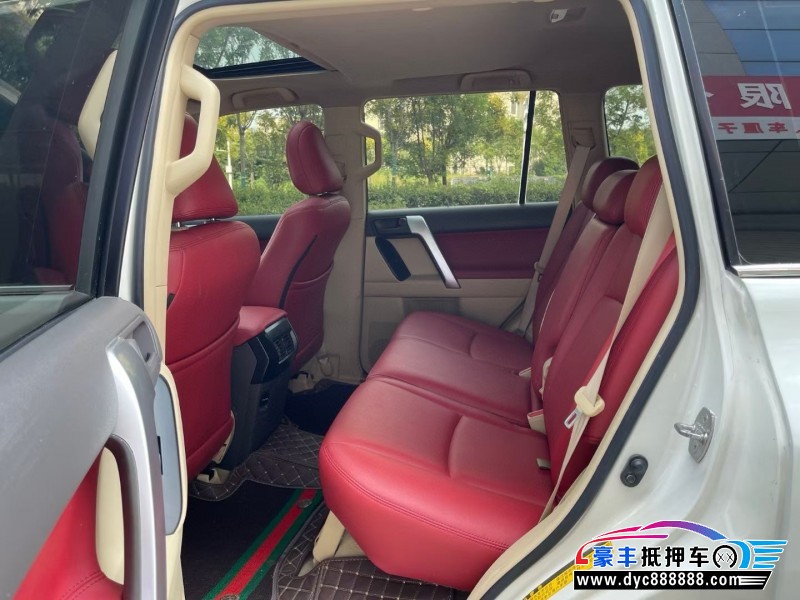 17年丰田普拉多（霸道）轿车抵押车出售