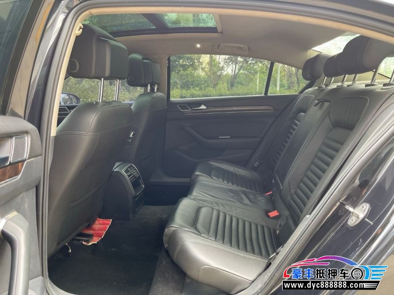 20年大众迈腾轿车抵押车出售