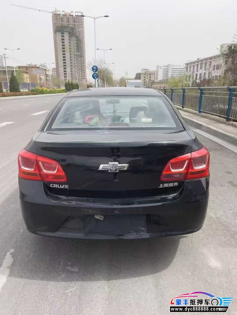 15年雪佛兰科鲁兹轿车抵押车出售