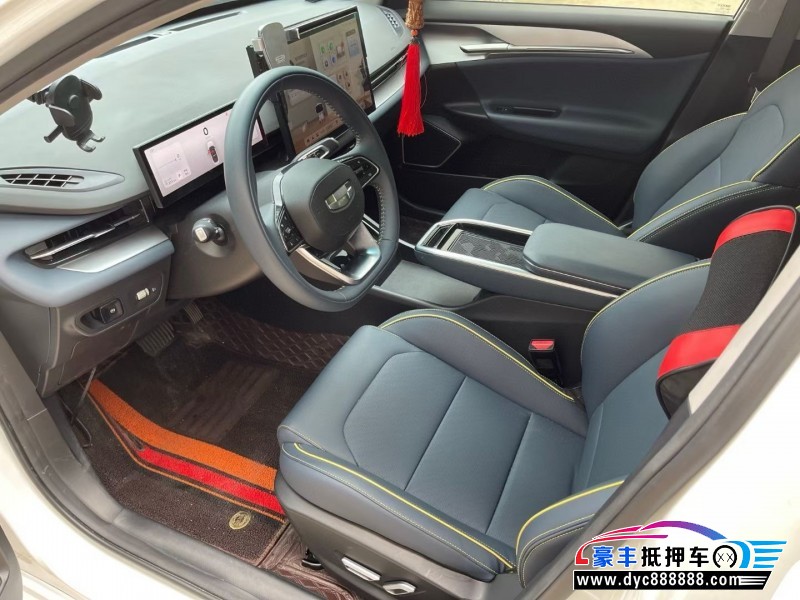 24年吉利几何轿车抵押车出售