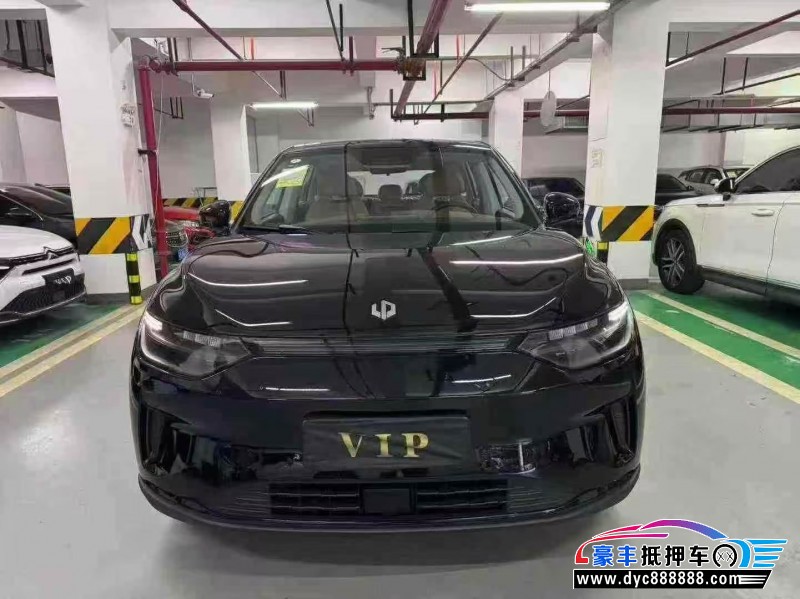 25年零跑C11轿车抵押车出售