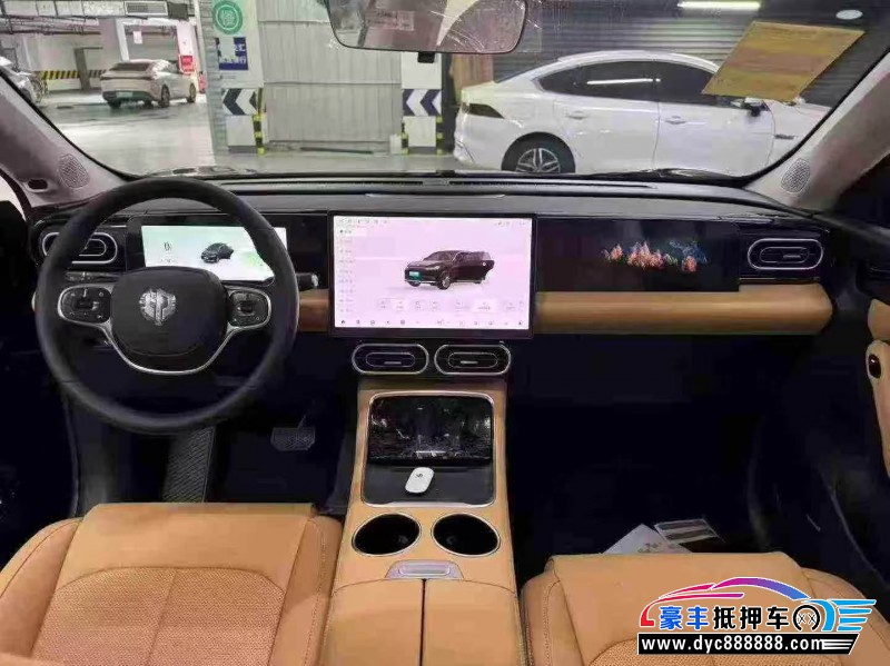 25年零跑C11轿车抵押车出售