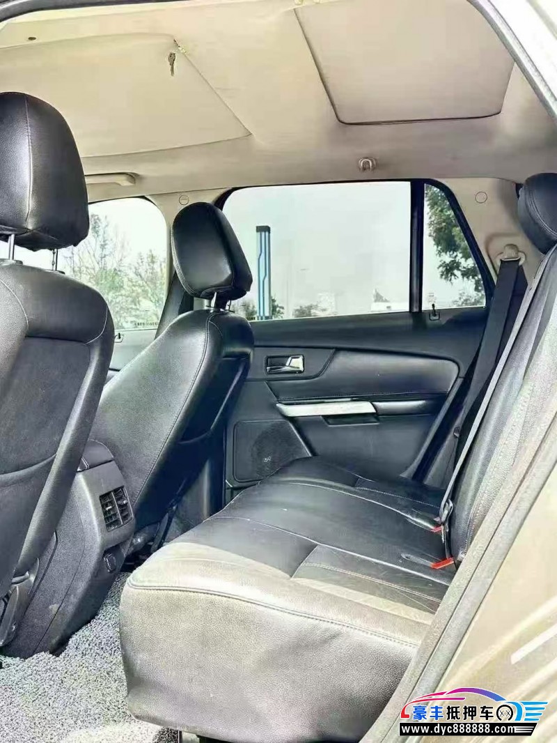 13年福特锐界轿车抵押车出售