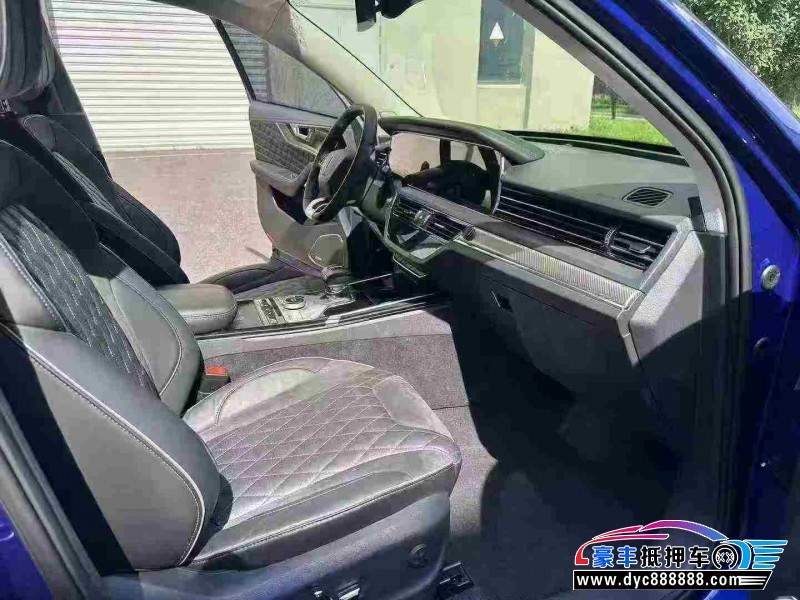 21年红旗HS5轿车抵押车出售