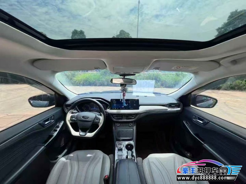 22年福特锐际轿车抵押车出售