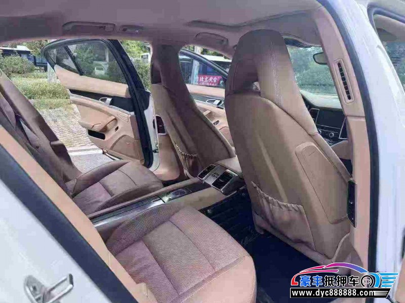 11年保时捷帕纳梅拉轿车抵押车出售