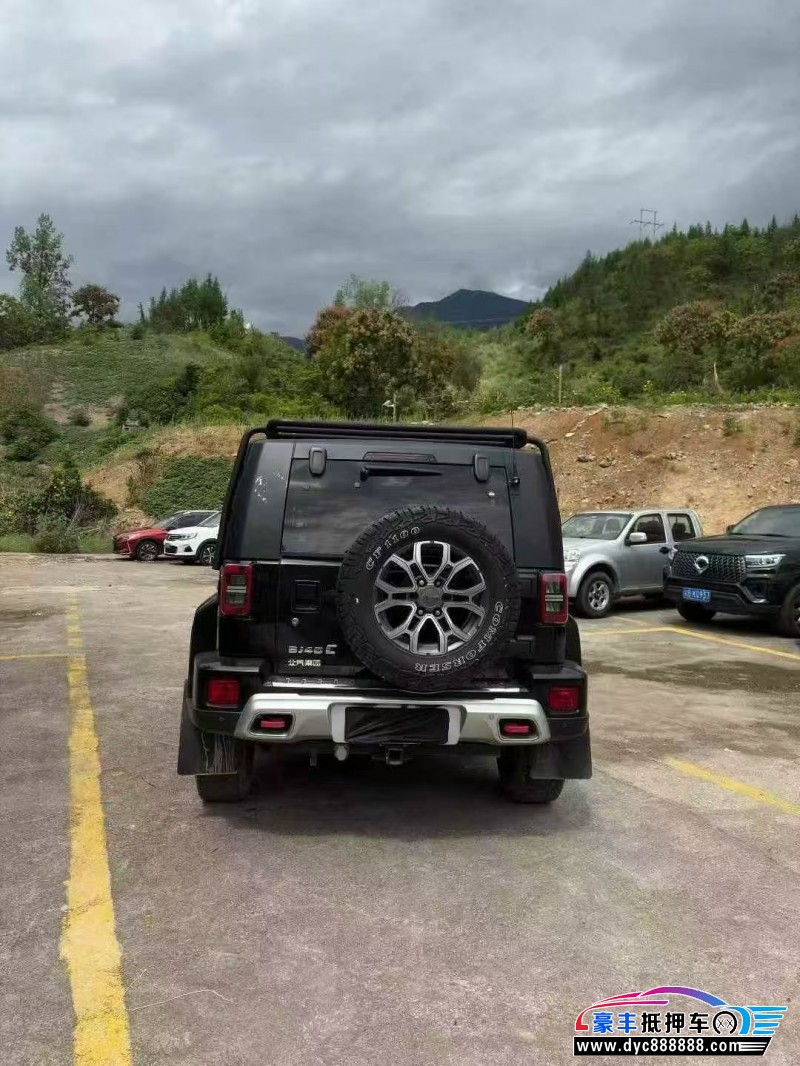 20年北京BJ40轿车抵押车出售