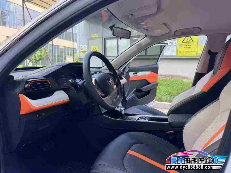 23年东风风神奕炫轿车抵押车出售