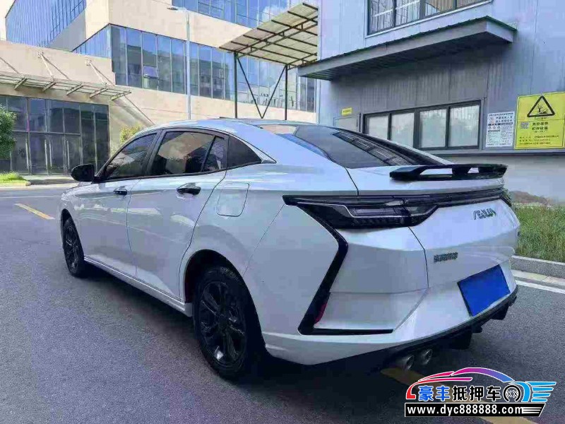 23年东风风神奕炫轿车抵押车出售