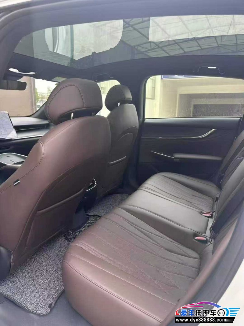 25年长安启源A07轿车抵押车出售