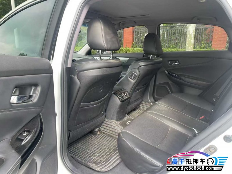 18年本田思铂睿轿车抵押车出售