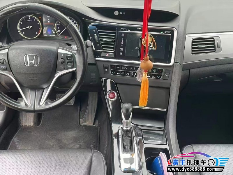 17年本田思铂睿轿车抵押车出售