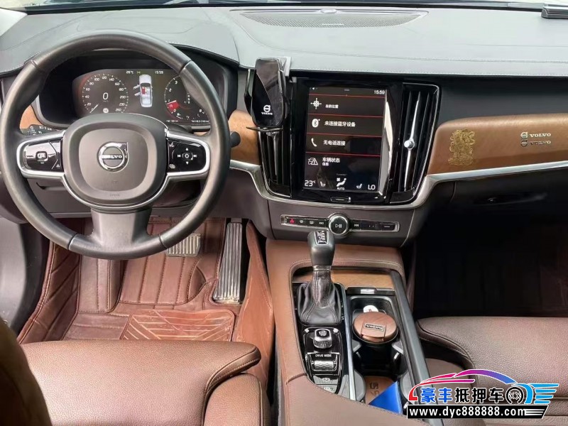 20年沃尔沃S90轿车抵押车出售