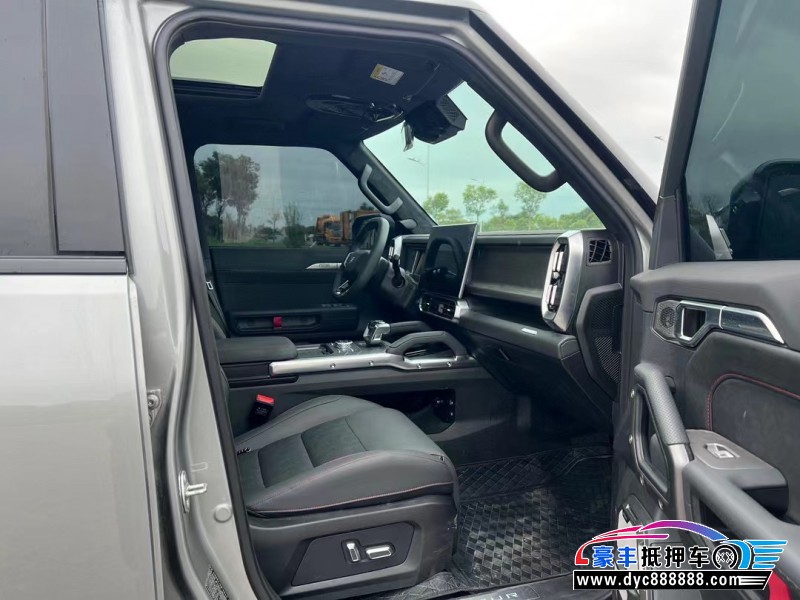 25年捷途山海T2轿车抵押车出售