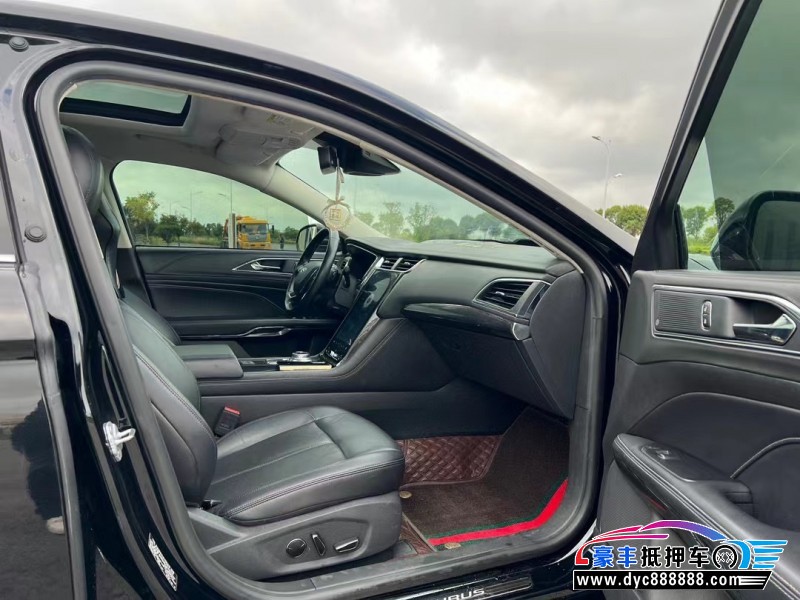 20年福特金牛座轿车抵押车出售