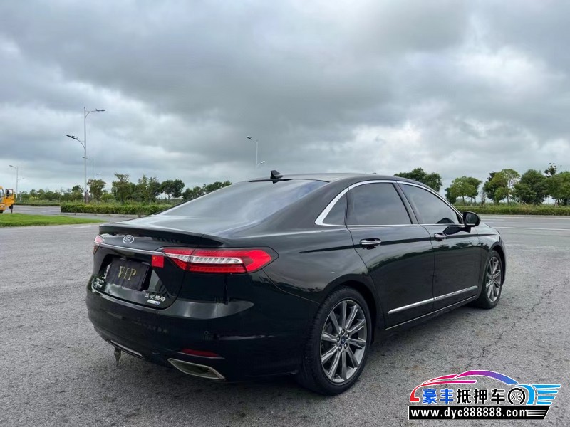 20年福特金牛座轿车抵押车出售