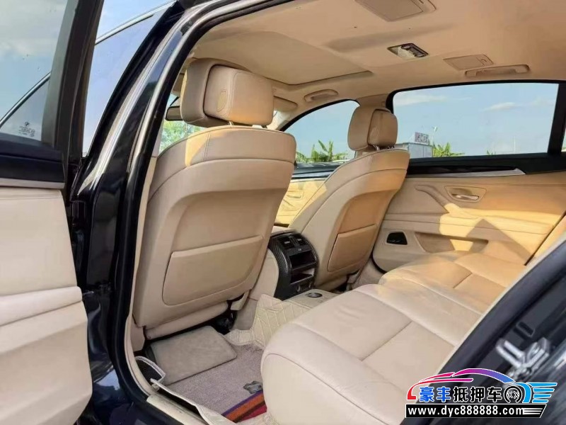 11年宝马5系轿车抵押车出售