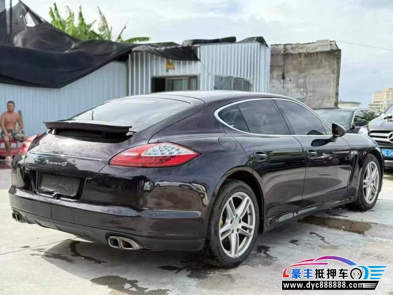 10年保时捷帕纳梅拉轿车抵押车出售