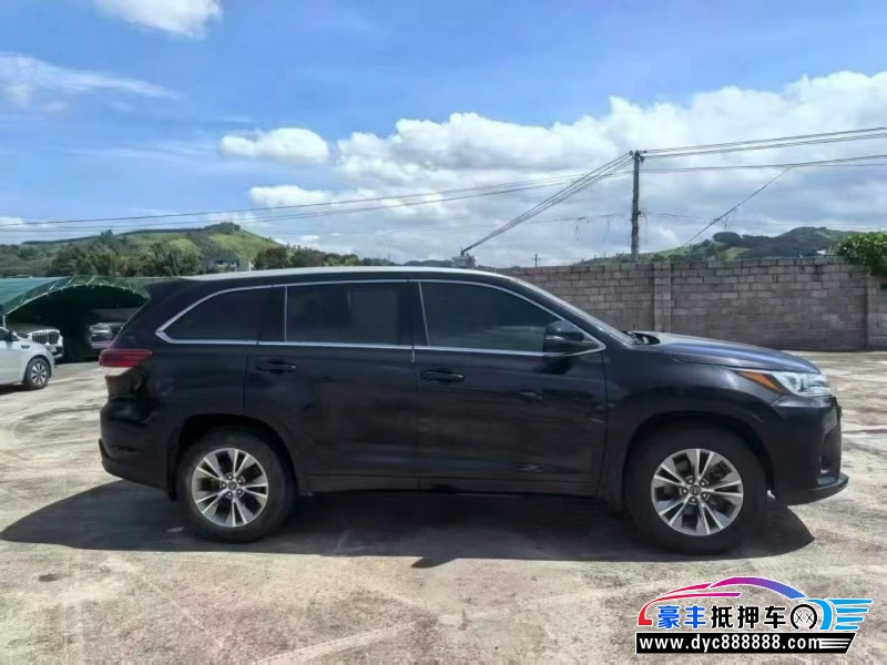 19年丰田汉兰达轿车抵押车出售