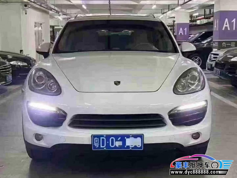 13年保时捷卡宴轿车抵押车出售