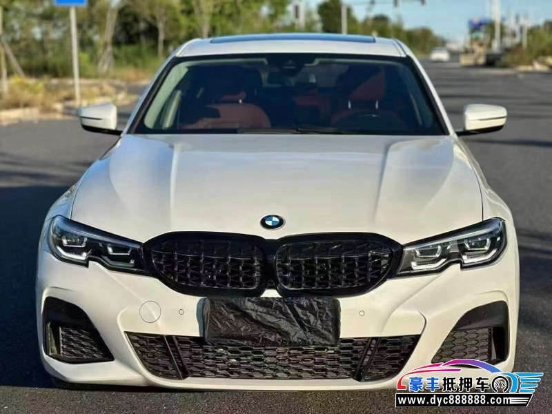 21年宝马3系轿车抵押车出售