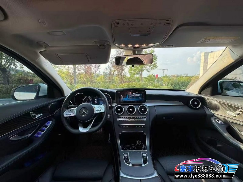 20年奔驰C轿车抵押车出售