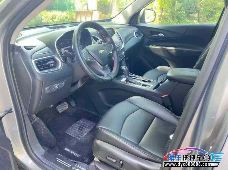 18年雪佛兰探界者轿车抵押车出售