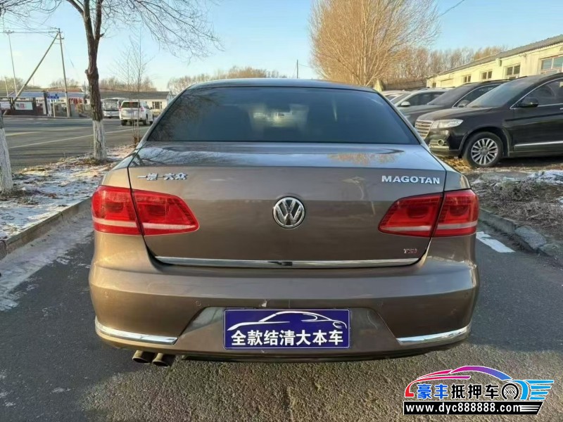 13年大众迈腾轿车抵押车出售