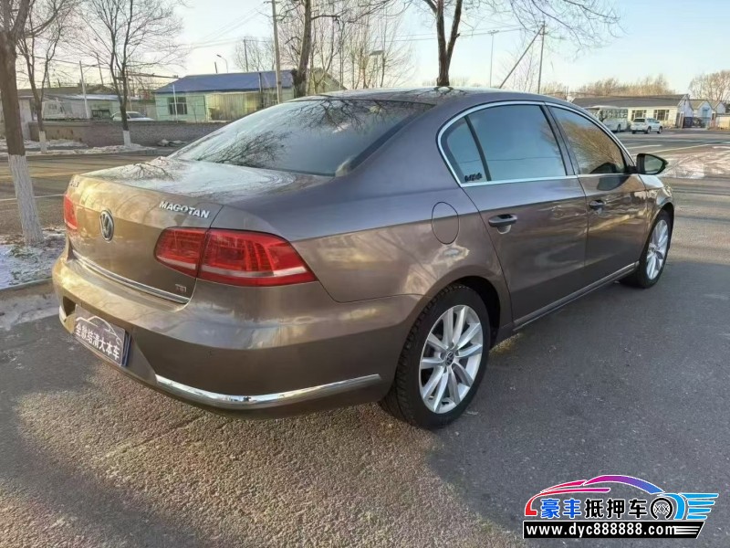 13年大众迈腾轿车抵押车出售