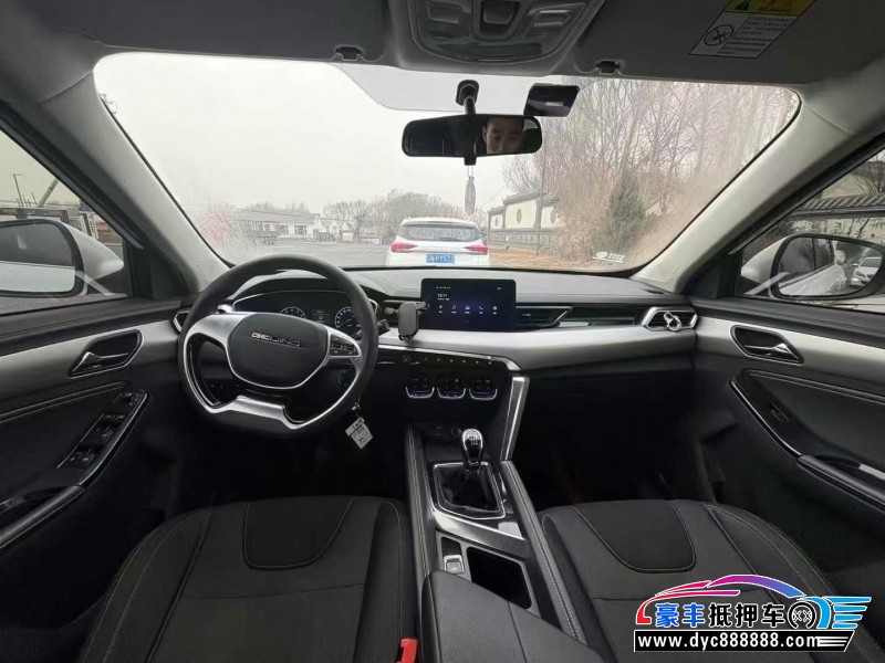 21年北京x3轿车抵押车出售