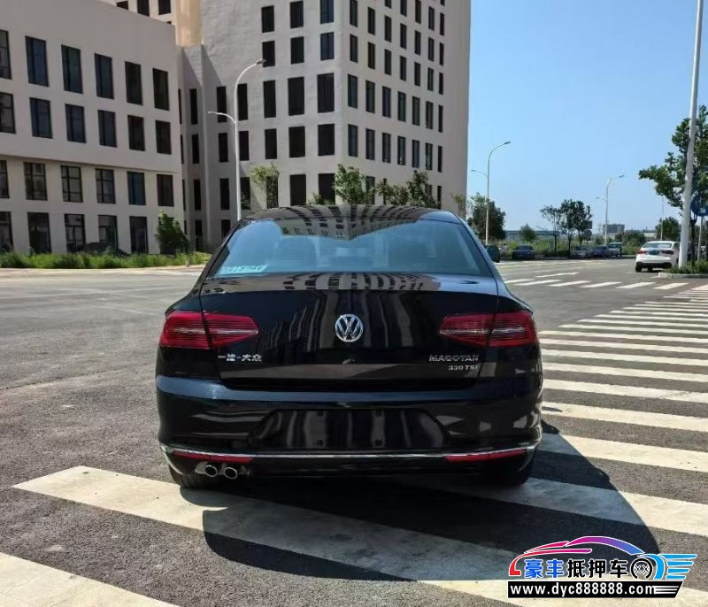 18年大众迈腾轿车抵押车出售