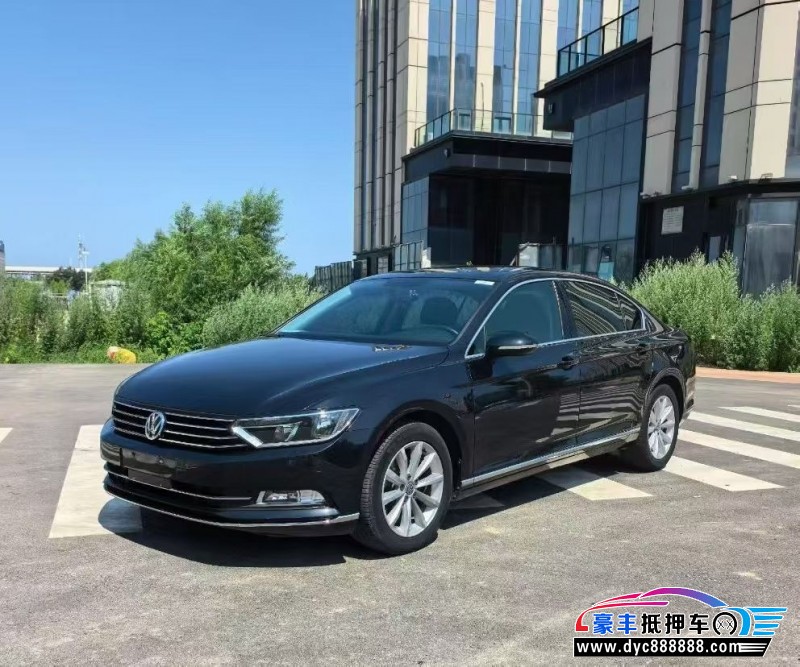 18年大众迈腾轿车抵押车出售