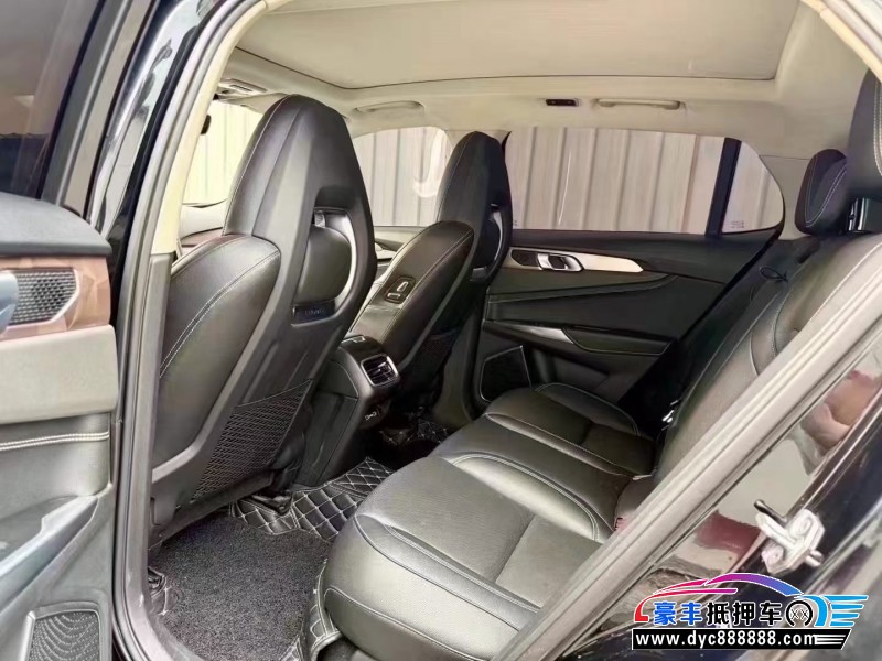 21年领克01轿车抵押车出售