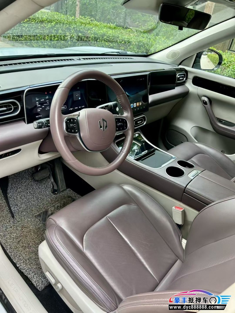 23年零跑C11轿车抵押车出售