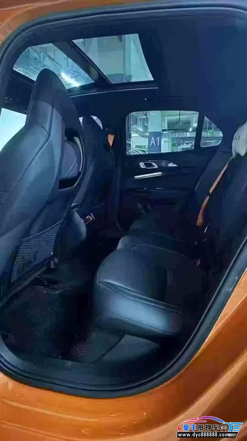 22年领克02轿车抵押车出售