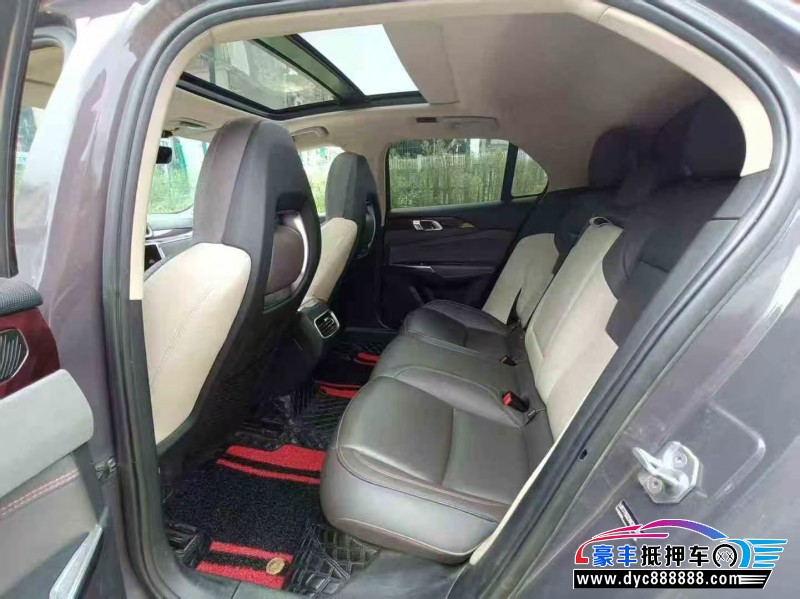 19年领克02轿车抵押车出售