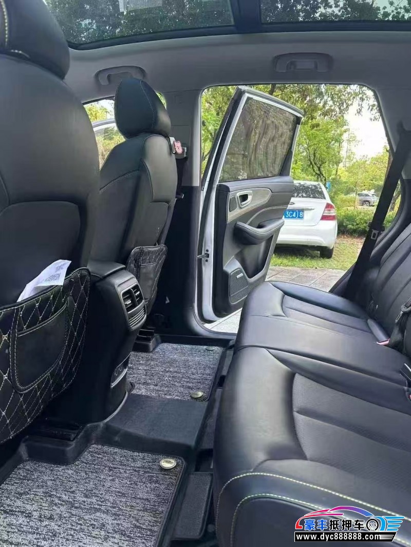 21年荣威RX5轿车抵押车出售