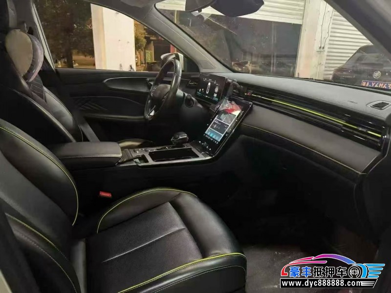 21年荣威RX5轿车抵押车出售