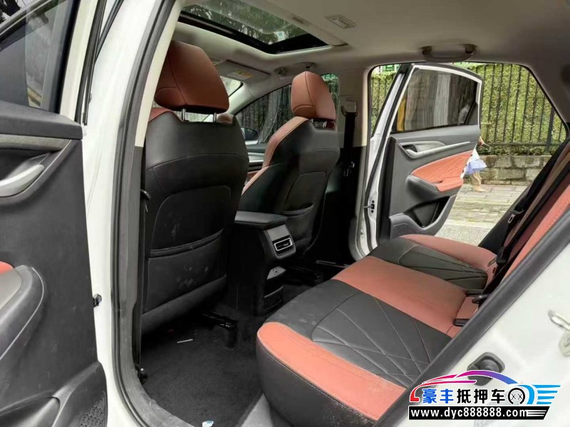 24年长安逸动轿车抵押车出售