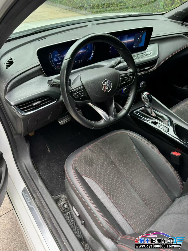 22年别克威朗轿车抵押车出售