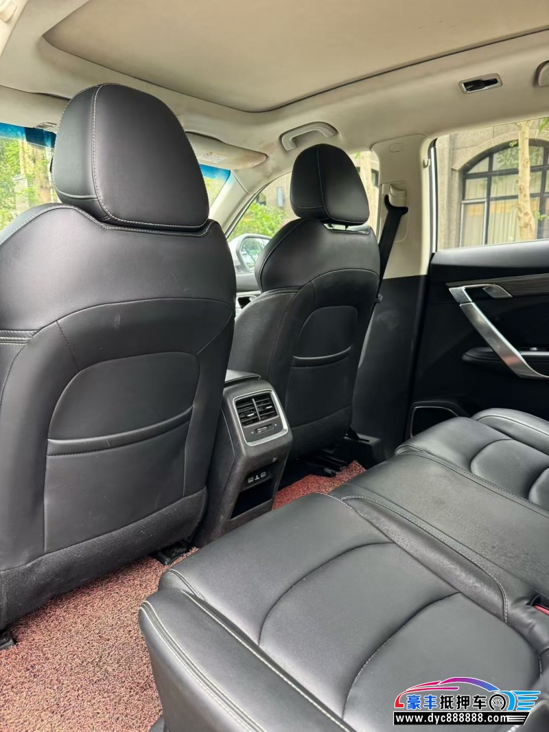 21年吉利博越轿车抵押车出售