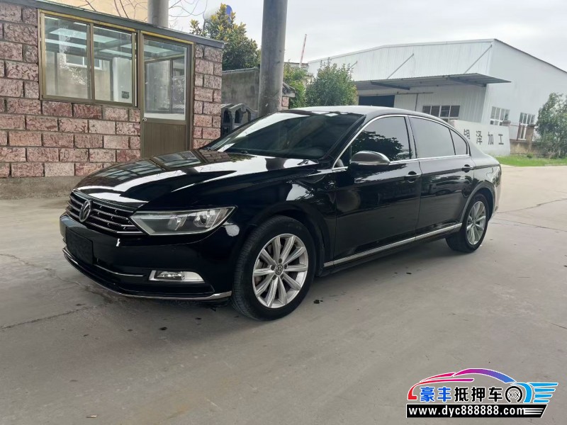 17年大众迈腾轿车抵押车出售