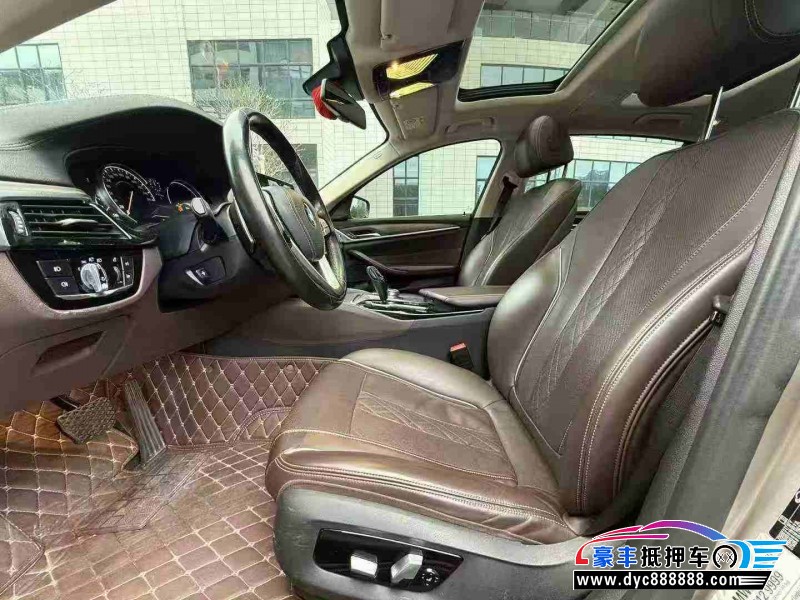 19年宝马5系轿车抵押车出售