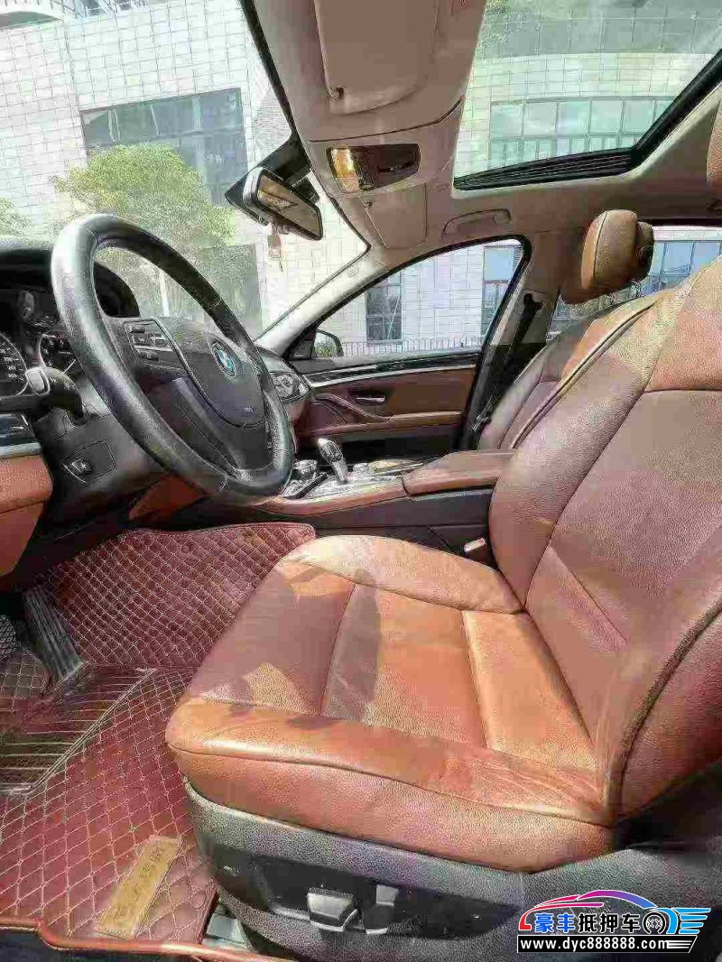 13年宝马5系轿车抵押车出售