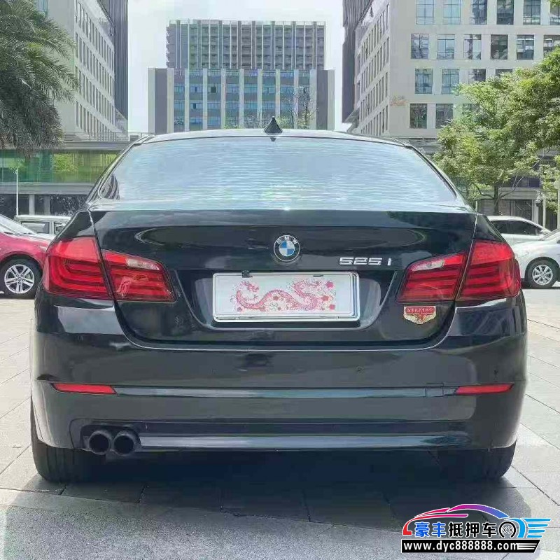 13年宝马5系轿车抵押车出售