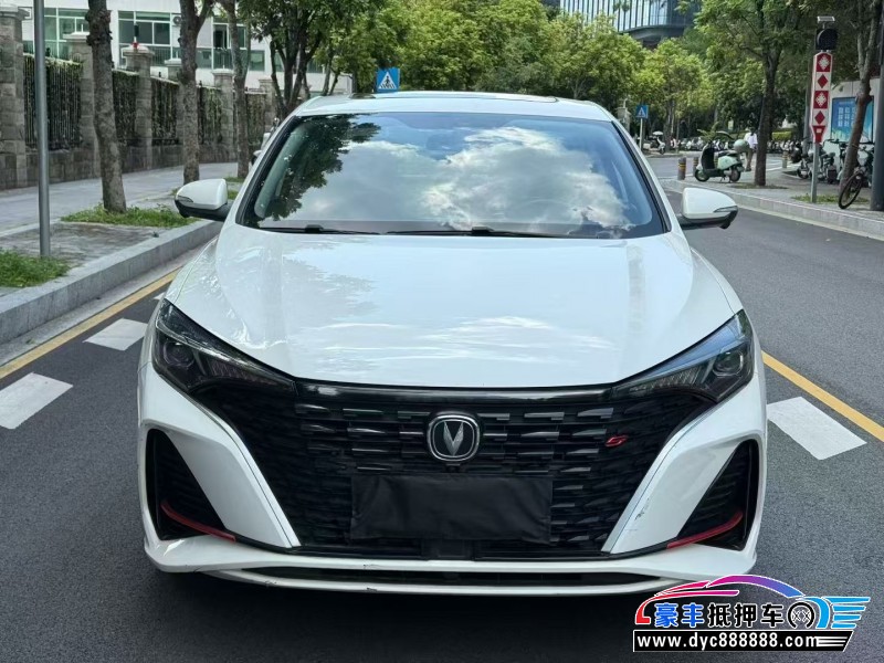 22年长安逸动轿车抵押车出售