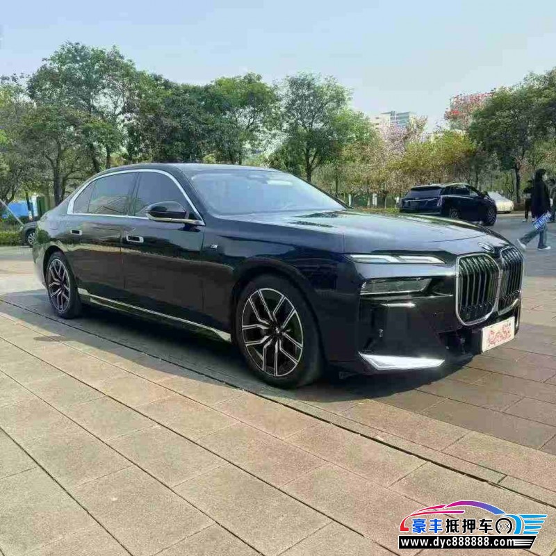 23年宝马7系轿车抵押车出售