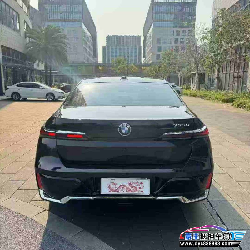 23年宝马7系轿车抵押车出售