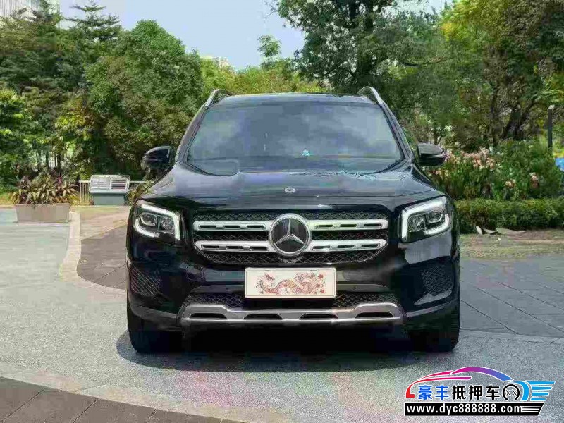 22年奔驰GLB轿车抵押车出售