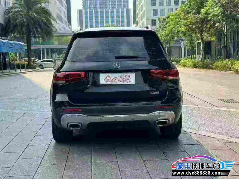 22年奔驰GLB轿车抵押车出售
